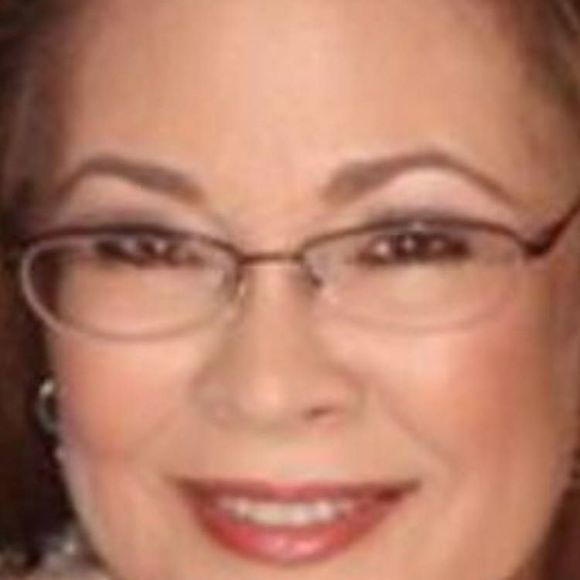 Meet your Posher, Gail - Picture 1 of 1